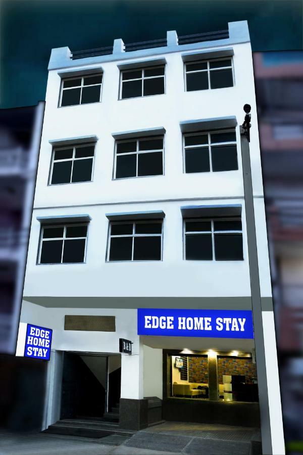 Airport Hotel Edge Home Stay Нью-Дели Экстерьер фото
